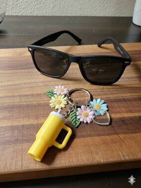 Tumbler Keychain Removable storage lid money hide